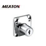 Cerradura No.138 APLICAR 22mm.cuadrada C240 c12 un (2580138)