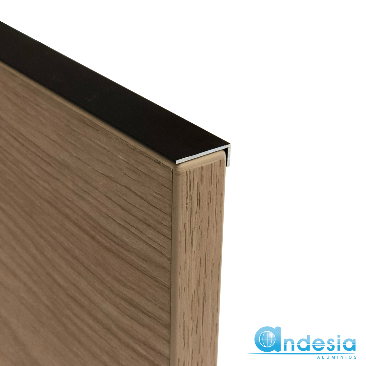Cantos L aluminio NEGRO ANODIZADO varilla 2.6 mt (7398526) - Imagen 2
