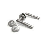 Manija con resorte cilindrica recta ac inox Rosca con bocallave (2580670)
